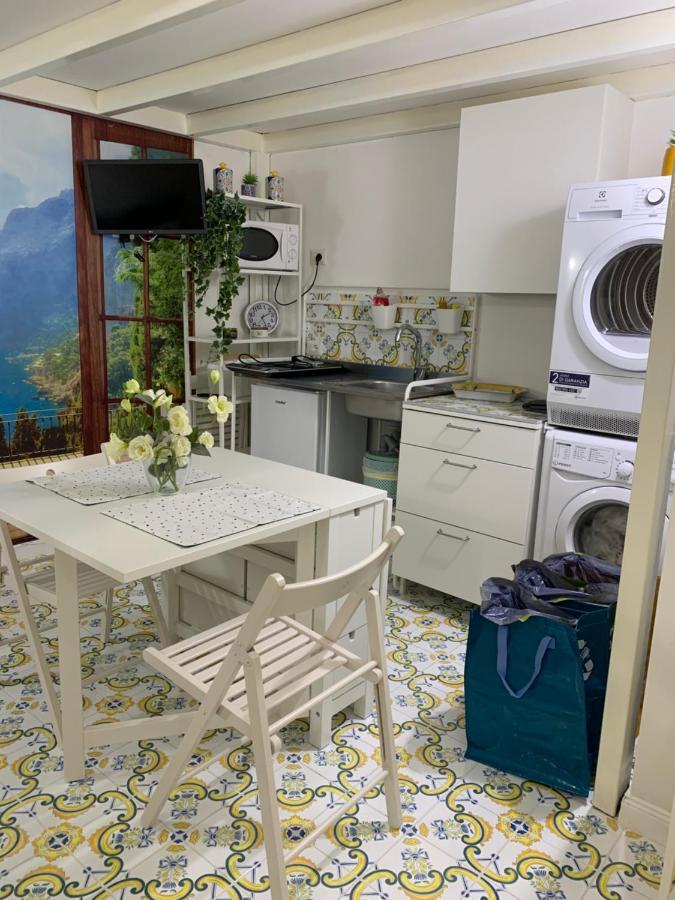 Magiuma House Apartment Naples Luaran gambar
